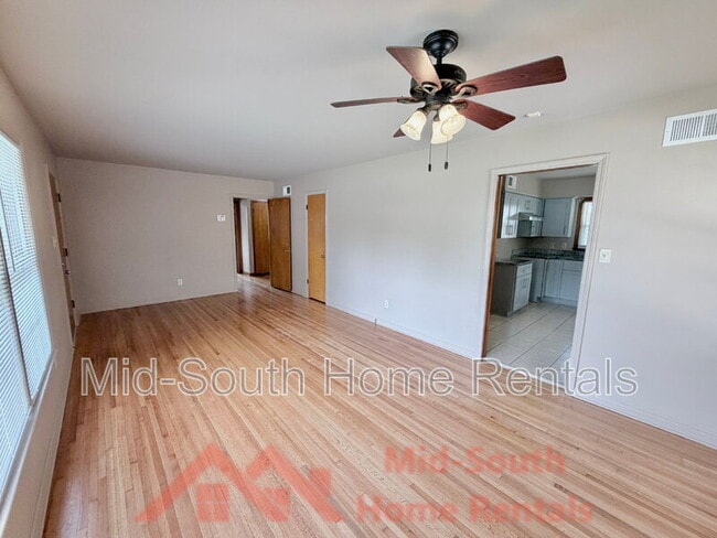 Photo - 1278 Timothy Dr