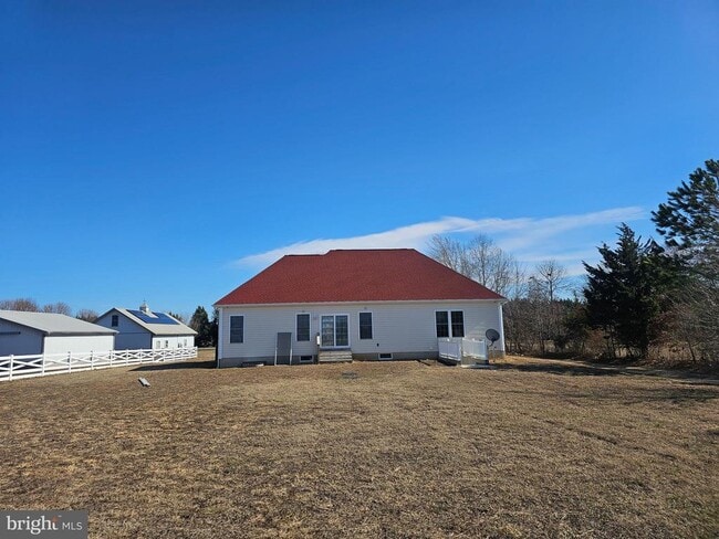 Photo - 20937 Johnson Rd