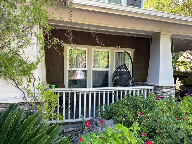 Photo - Beautiful 3 bed 3 bath Home in East Davis