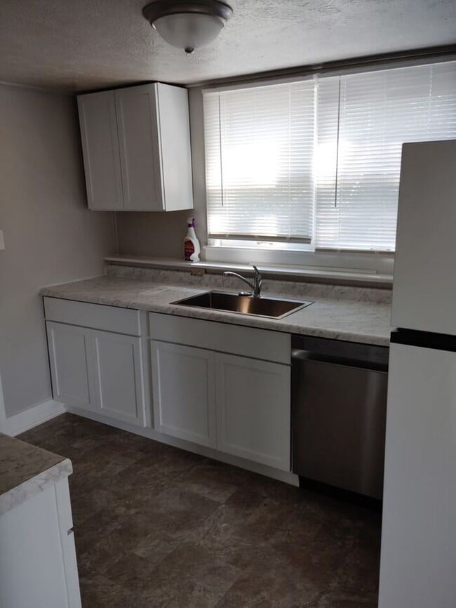 Photo - Mishawaka South Side Bungalo