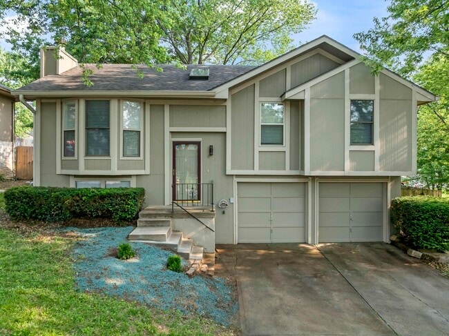 Photo - 8715 NW 83rd Street