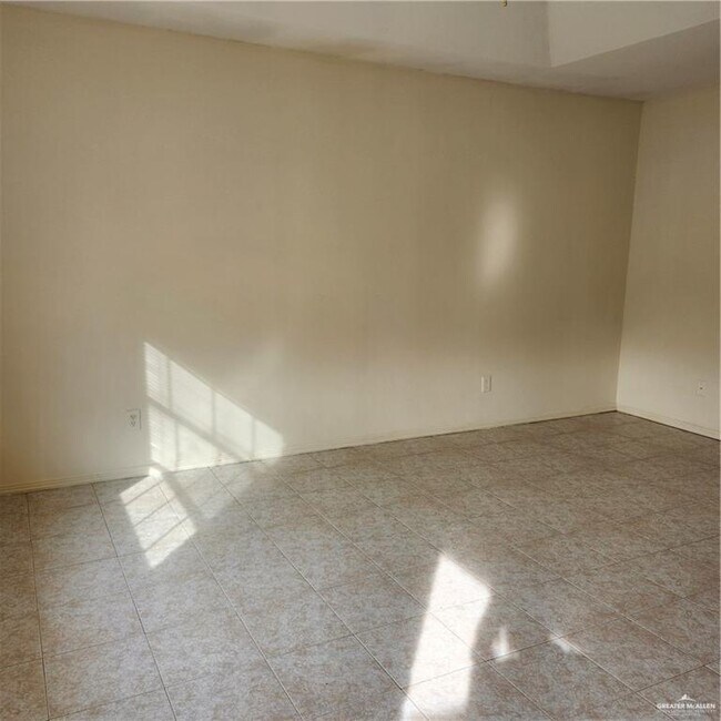 Photo - 8 Gastel Cir Unit 6