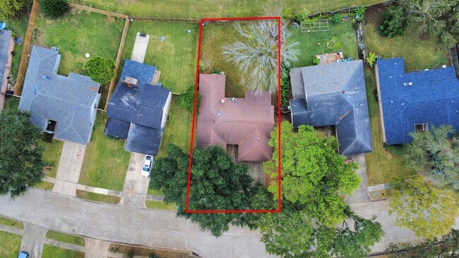 Photo - 527 Oakdale Dr