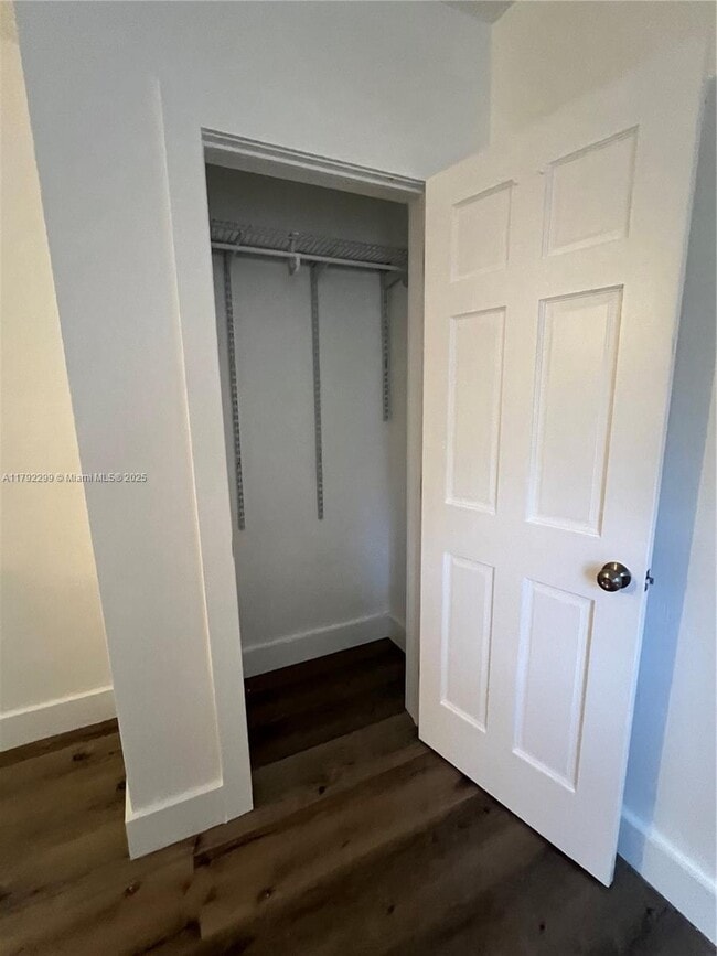 Photo - 2148 NW Flagler Terrace Unidad 9