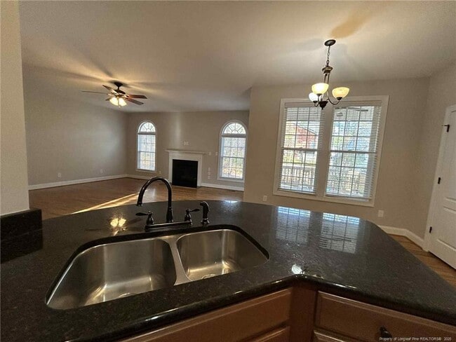 Photo - 45 Port Tack