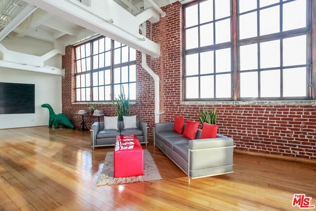 Photo - 1850 Industrial St Unit PH 9