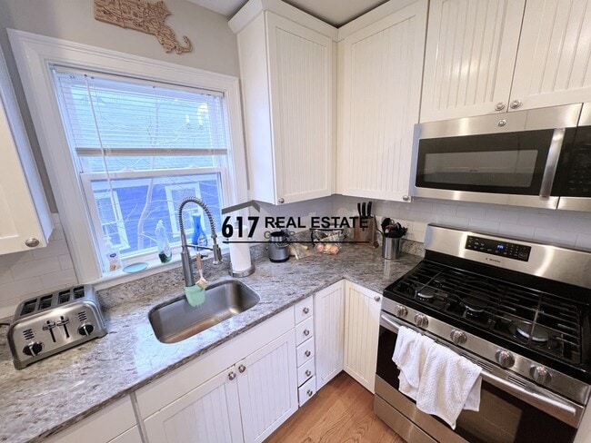 Photo - 183 River St Unidad 2