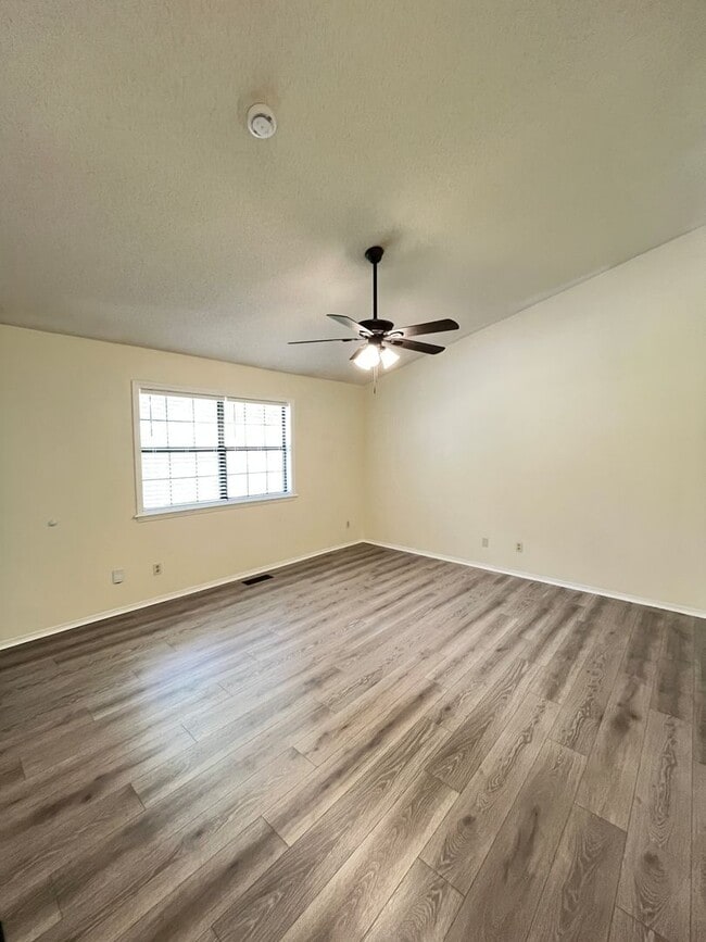 Photo - COMPLETELY REMODELED 3 bedroom house in North Fayetteville