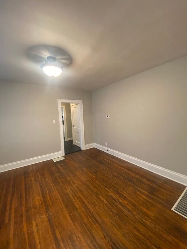 Photo - 1141-1143 S 22nd Street Unit 1143