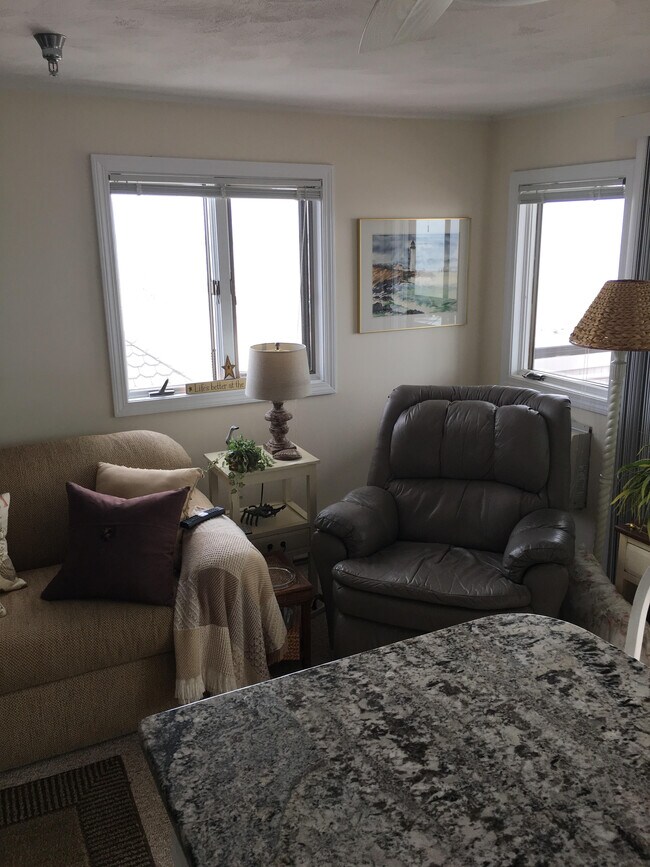 19 Atlantic Ave Unit 15
