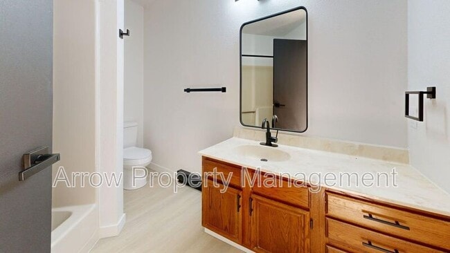 Photo - 205 E Arbor Ave