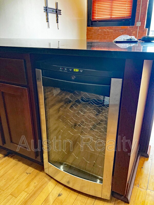 Photo - 1520 Washington Ave Unit Apt 717