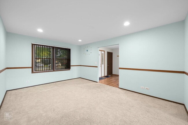 Photo - 1091 Colony Lake Dr