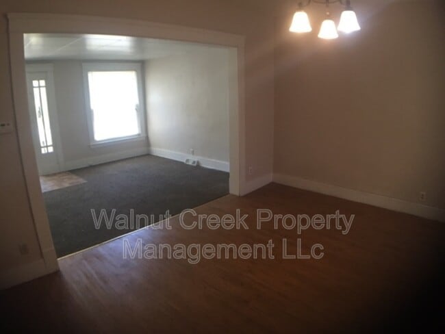 Photo - 2105 E 31st St Unit 2105