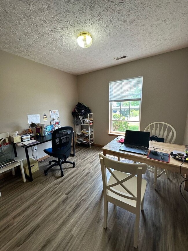 Photo - SUBLEASE - 3 Bedroom Home in West Lafayette