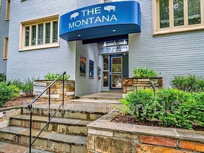 Building Photo - 220 2nd St SE Unit 303