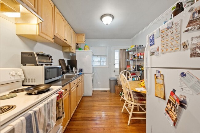 Photo - 915 N Buchanan Blvd Unit 915 Buchanan  A