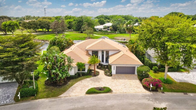 Photo - 11180 Isle Brook Ct