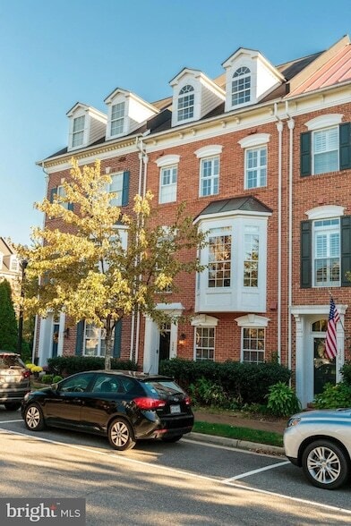 Photo - 324 Cameron Station Blvd