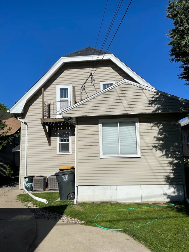 Back of house - 336 N 70th St Unit Upper Duplex