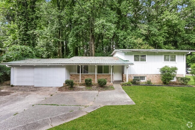 Building Photo - 2410 Ridgeway Dr Rental