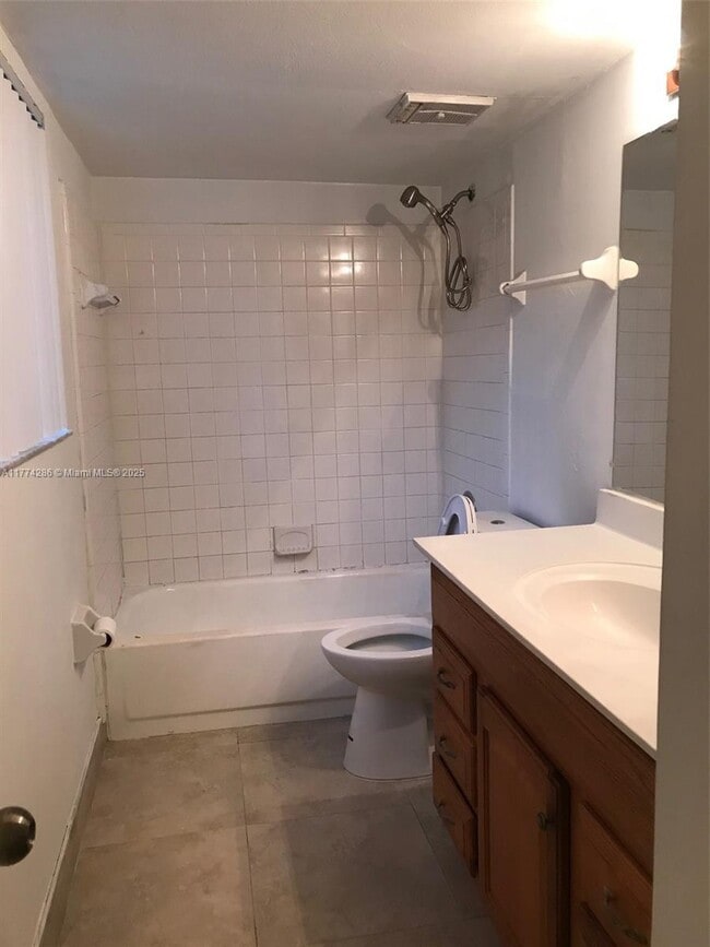Photo - 3401 NW 44th St