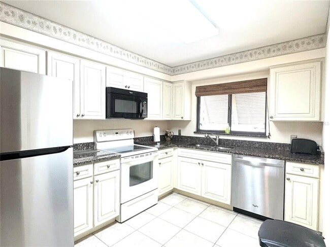 Photo - 5171 Willow Links Unit 23