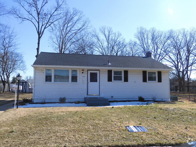 Building Photo - 123 Estates Rd Rental