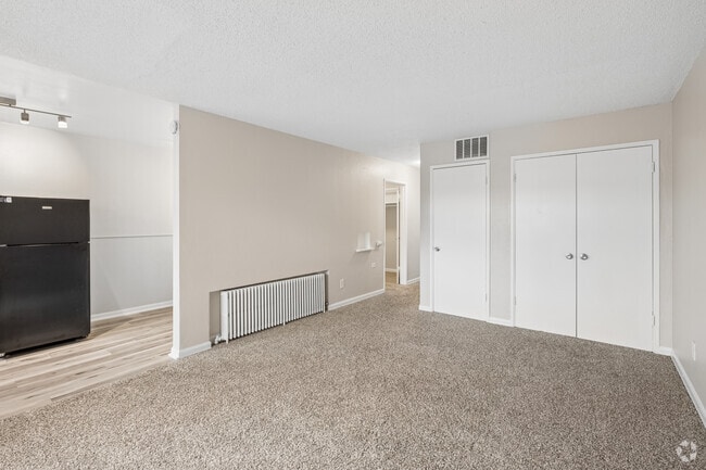Studio - 550SF - Living Area