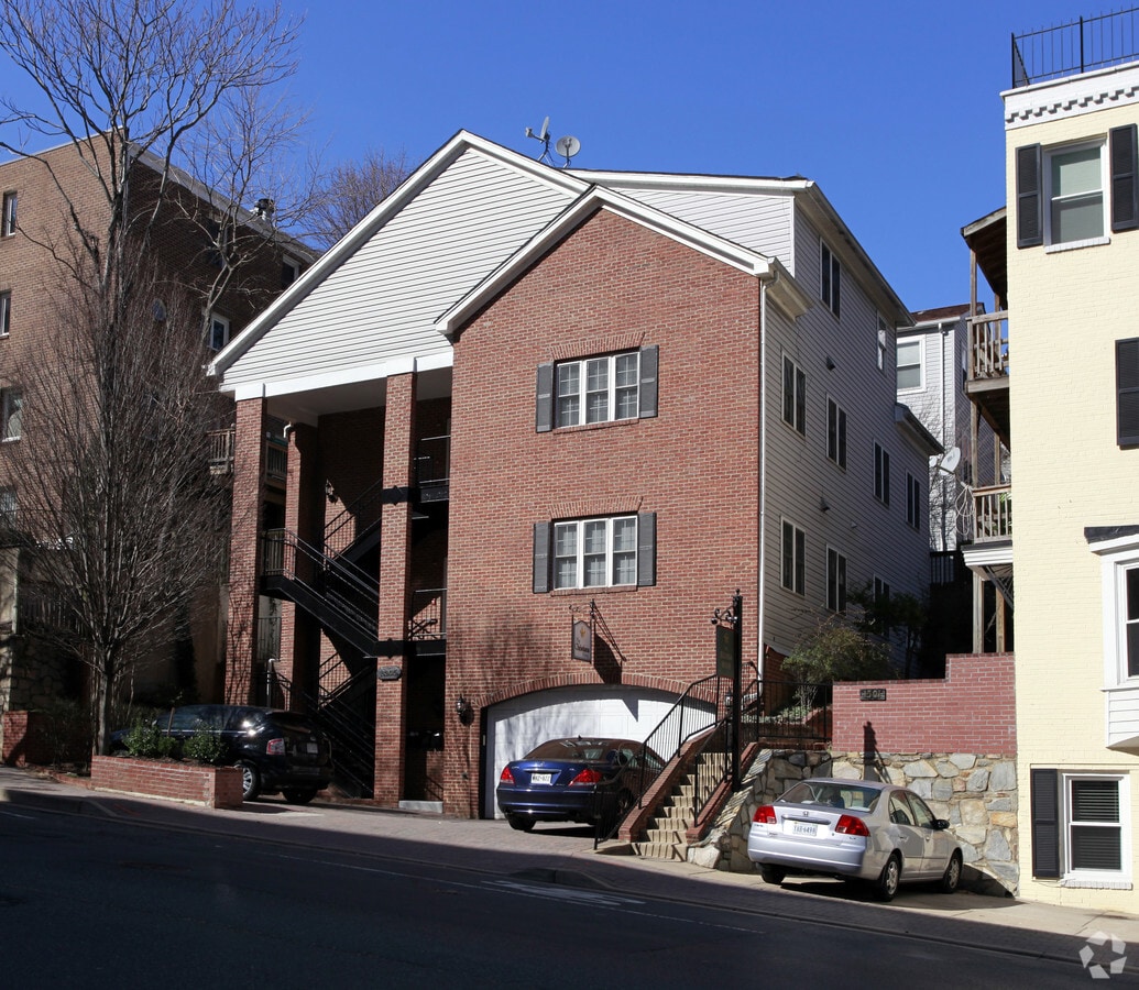 Photo - Christiana House