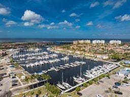 1010 Islamorada Blvd