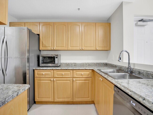 Photo - 6420 NW 114th Ave Unit 1325