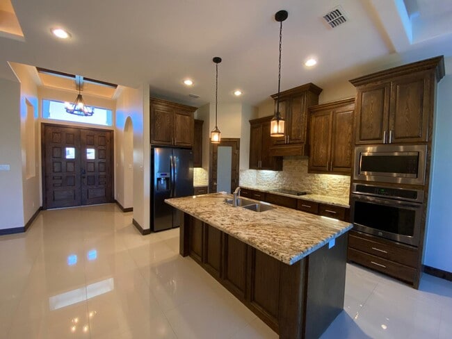 Photo - 13921 N 36th St