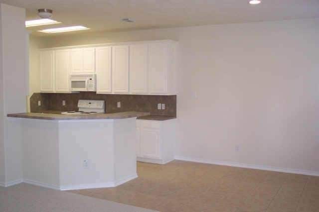 135 Gallery Cove Ct