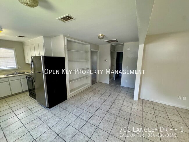 701 Langley Dr Unidad 1