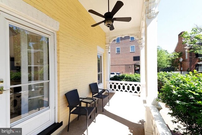 Photo - 131 N Washington St Unit 4