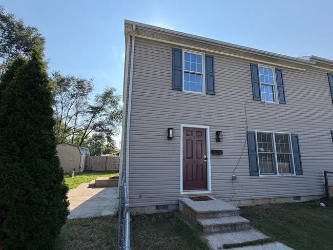 Welcome to 903 Harwood Rd - 903 Harwood Rd