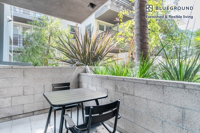 Photo - 375 N La Cienega Blvd Unit FL2-ID151