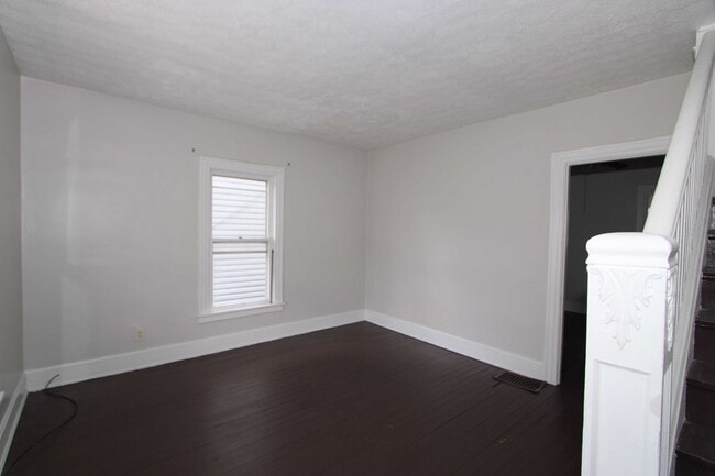 Photo - 202-204 Harrison Street Middletown OH 45042 Unidad 202 Harrison Avenue