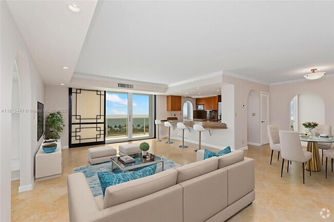 Building Photo - 2715 N Ocean Blvd Unit 12A Rental
