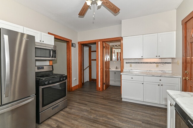 Photo - 1814 E St Francis Ave