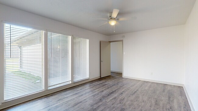 Photo - Trellis Place