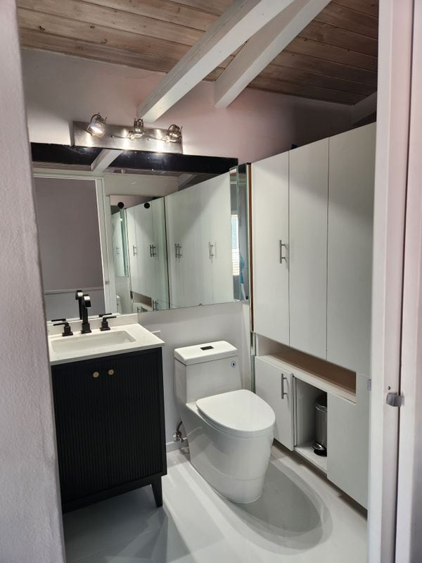 Photo - 305 S Bedford Dr Apartment