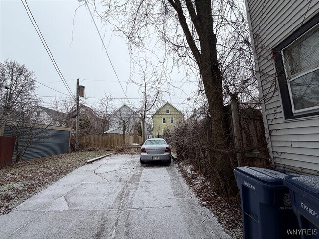 Photo - 41 Crestwood Ave