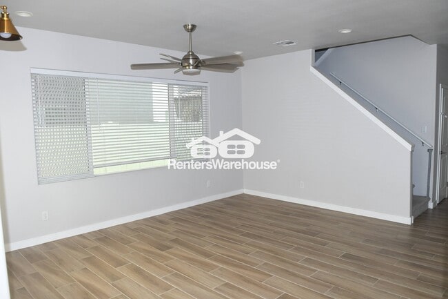 Photo - 3717 E Cheery Lynn Rd