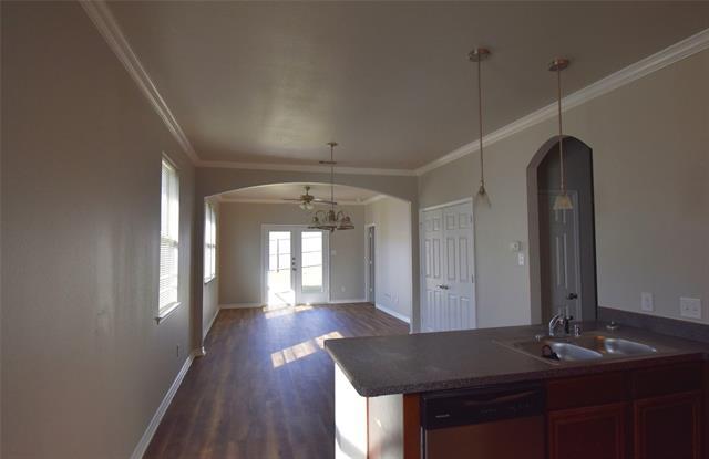 Photo - 1110 Story Book Ln