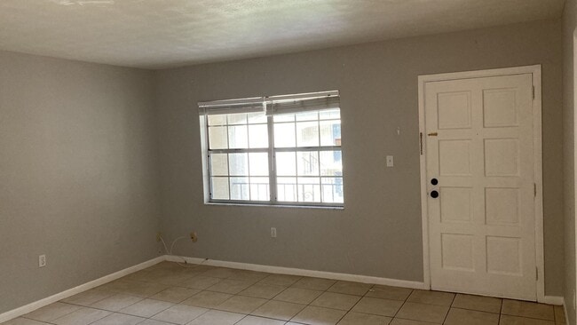 Photo - One Bedroom Rental in South Tampa!