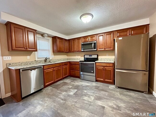 489 Greenwoods Rd