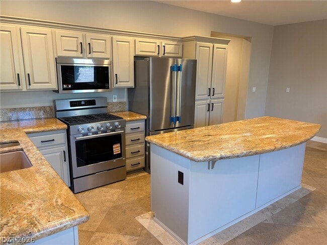 Photo - 2406 Paveene Ave