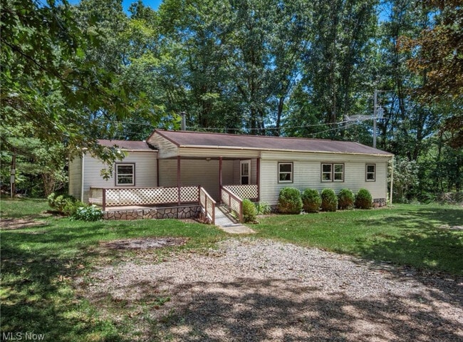Building Photo - 66090 Wolfs Den Rd Rental